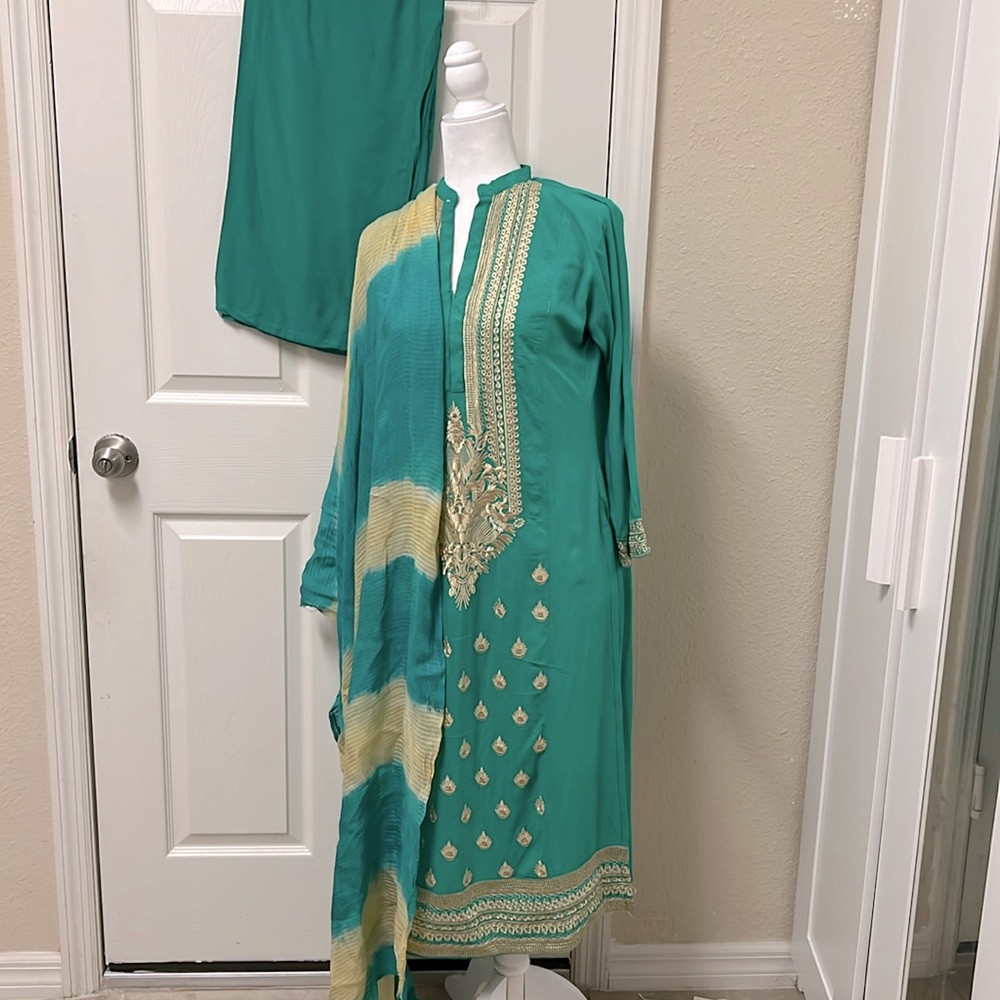 Shalwar Kameez- Elegant Teal and Gold Women's Dress, Size Medium
